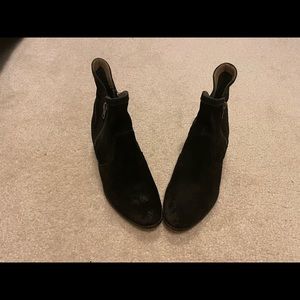 Women’s Seychelles black booties